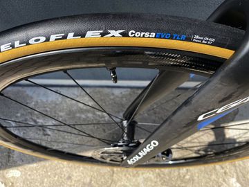 Gebrauchtes Colnago C64 MySixty4 Disc + Ultegra Di2 + Fulcrum Zero CMPTZ 2024 Road & Gravel, Schwarz — Bild 18 von 21