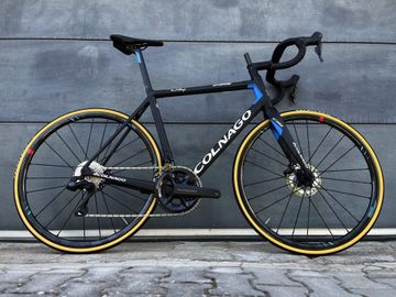 Colnago C64 MySixty4 Disc + Ultegra Di2 + Fulcrum Zero CMPTZ 2024 Road & Gravel d'occasion