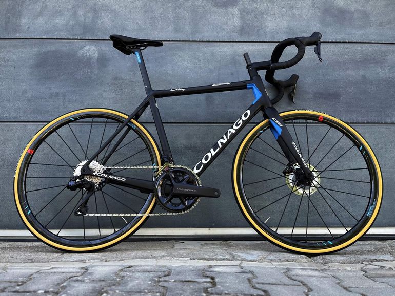 Colnago Bici Colnago C64 Disc Ultegra Di2 Colnago C64 MySixty4