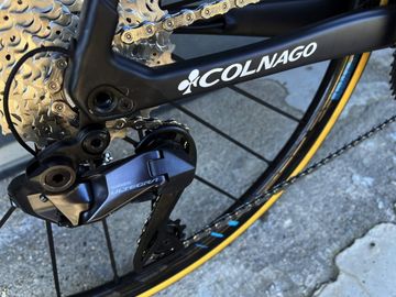 Gebrauchtes Colnago C64 MySixty4 Disc + Ultegra Di2 + Fulcrum Zero CMPTZ 2024 Road & Gravel, Schwarz — Bild 7 von 21