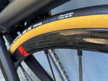 Gebrauchtes Colnago C64 MySixty4 Disc + Ultegra Di2 + Fulcrum Zero CMPTZ 2024 Road & Gravel, Schwarz — Bild 11 von 21