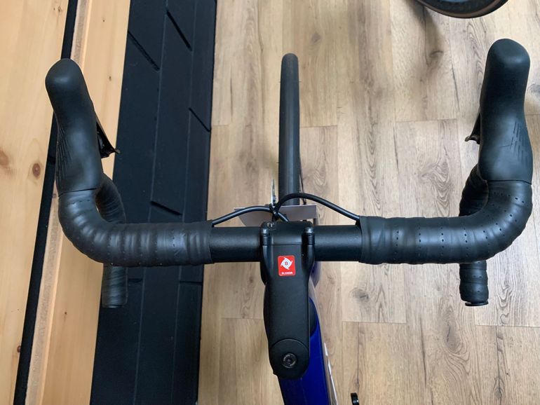 Used Trek Domane SL 6 Gen 4 2024 2024 Road & Gravel, Blue — image 2 of 4