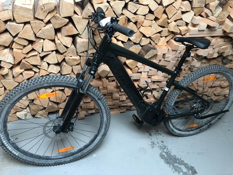 Used Specialized Turbo Tero 3.0 2022 Mountainbike — image 3 of 7