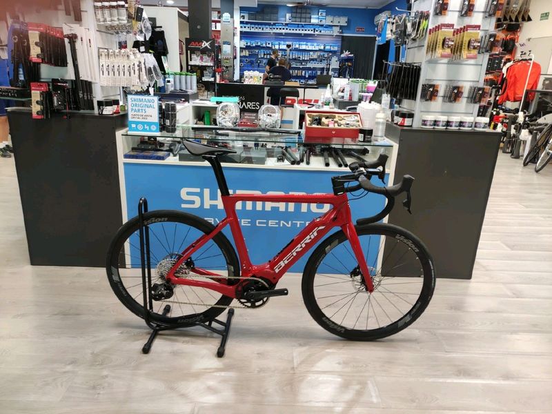 Used Berria BELADOR HYBRID XPLR 8 2022 2022 Road & Gravel