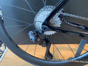 Brugt Giant Propel Advanced Pro 0 Di2 2023 2023 Road & Gravel — billede 4 af 8