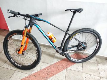 Mondraker PODIUM RR SL 2024 2024 Mountainbike d'occasion — image 1 sur 20