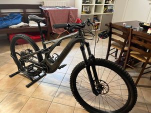 Specialized - Turbo Levo Carbon 2023, 2023