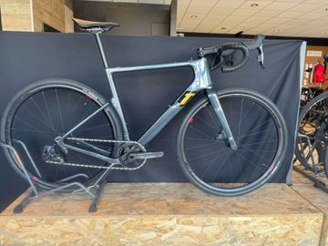 Używany 3T Exploro Ultra Force Eagle 2023 2023 Road & Gravel — zdjęcie 8 z 8