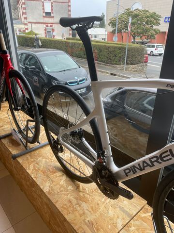 Pinarello X1 105 2023 2023 Road & Gravel d'occasion — image 3 sur 3