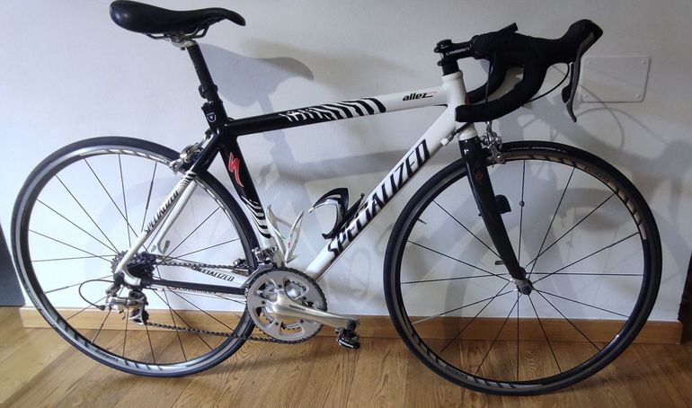 Used Specialized Allez Comp Road & Gravel, Bianco — image 1 of 6