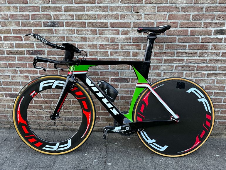 Used Vitus Chrono TT 2015 2015 Road & Gravel — image 2 of 12
