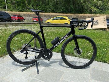 Colnago - V4Rs Disc Ultegra Di2 8100 w/Fulcrum Racing Wind 400 Wheels 2023, 2023