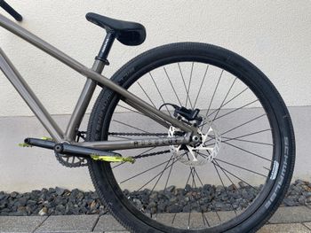 Used Commencal ABSOLUT 2021 2021 Mountainbike, Light Gray, 26 — image 4 of 5
