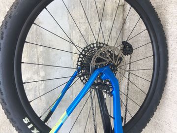 Lee Cougan Rampage 2019 Mountainbike d'occasion — image 8 sur 9