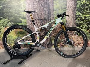 Megamo - TRACK R120 CAPE EPIC LIMITED EDITION, 2023