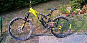 Commencal - META AM V4.2 RACE EAGLE 2017, 2017