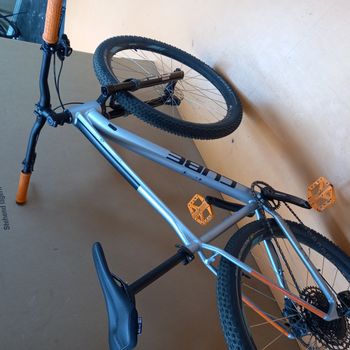 Used CUBE AIM RACE 2022 Mountainbike, Hellgrau — image 3 of 5