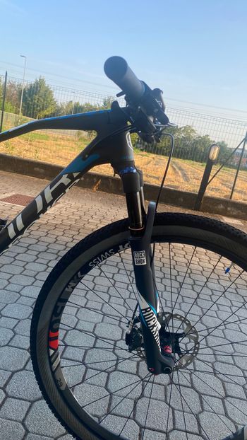 Used Mondraker Podium Carbon 2018 Mountainbike, Schwarz — image 5 of 10