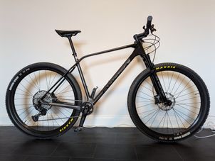 Orbea - ALMA M30 2022, 2022