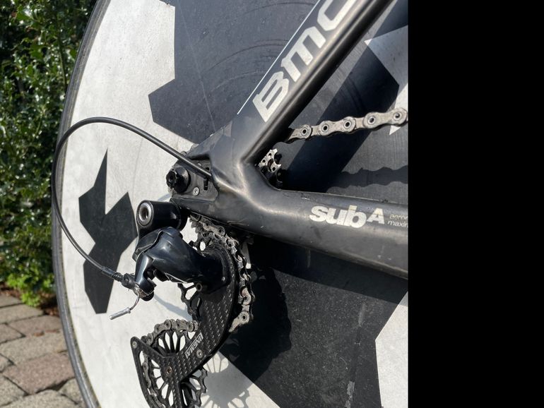 Used BMC timemachine TM02 Ultegra 2016 Road & Gravel, Black — image 2 of 8