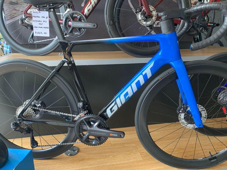 Orders giant propel advanced 2 ultegra