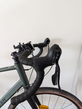Used TRIBAN Gravel Bike RC 120 Disc Brake 2023 2023 Road & Gravel — image 5 of 5