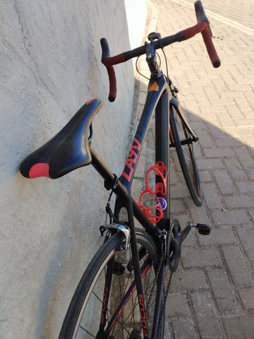 Used Focus Cayo 105 M 2019 Road & Gravel, Red — image 4 of 5