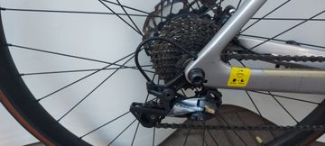 Used Scott Addict Eride 20 2021 Road & Gravel, Light Gray — image 10 of 11
