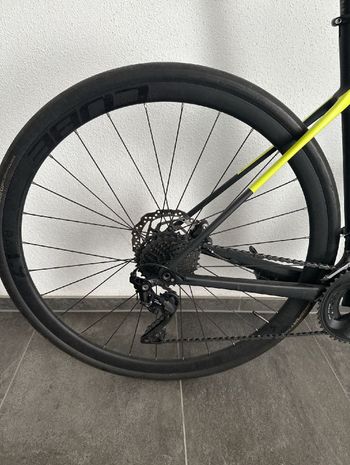 Used CUBE ATTAIN GTC RACE 2021 2021 Road & Gravel, Black — image 4 of 6