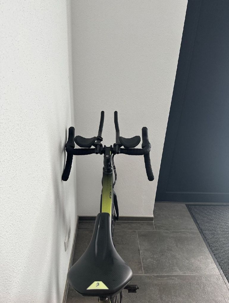 Used CUBE ATTAIN GTC RACE 2021 2021 Road & Gravel, Black — image 3 of 6