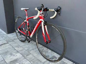 Used Specialized Roubaix sL3 SWorks SRAM Red 2011 Road & Gravel — image 2 of 6
