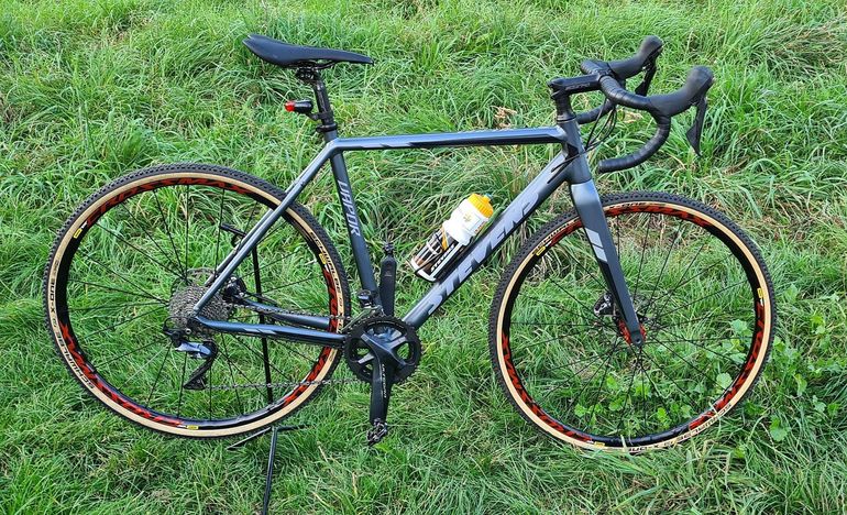 Used Stevens Vapor 2x11 2019 Road & Gravel — image 1 of 14