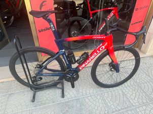 Pinarello - Dogma F, 2023