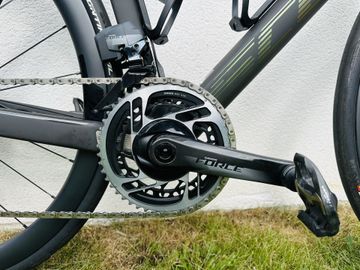 Używany Scott Addict RC 30 2023 2023 Road & Gravel — zdjęcie 3 z 10
