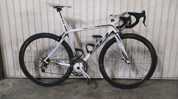 Used BH G3 record 2011 Road & Gravel — image 2 of 18