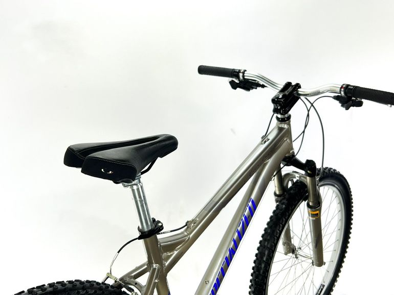Used Specialized Hardrock 2010 Mountainbike, Black — image 11 of 11