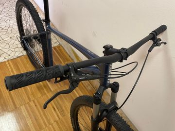 Použité Giant Talon 0 2024 2024 Mountainbike — obrázek 4 z 7