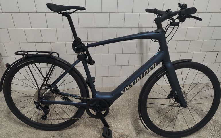 Used Specialized Vado SL 4.0 EQ 2024 Road & Gravel — image 1 of 6