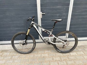 Used Specialized Stumpjumper FSR Comp EVO 2012 2012 Mountainbike, Light Gray, 26 — image 2 of 7