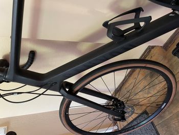 Used Canyon Endurace CF 7 2022 Road & Gravel — image 3 of 4