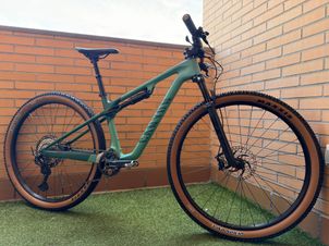 Canyon - Lux World Cup CF 6 2023, 2023