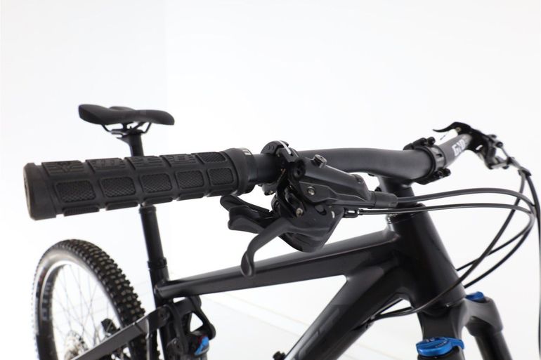 Used Ghost Riot Trail Essential XT Mountainbike, Black — image 6 of 9