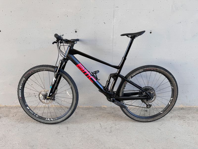 Used BMC Fourstroke 01 TWO 2020 2020 Mountainbike, Black, 29 — image 2 of 8