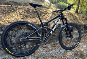 Trek - Slash 9.7 29 2020, 2020