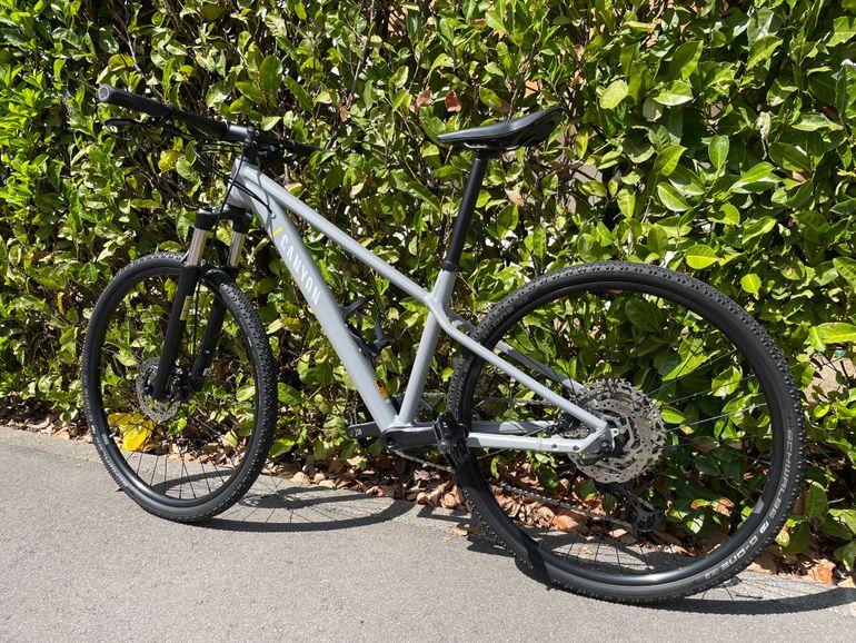 Used Canyon Pahtlite 6 WMN 2021 Mountainbike, Light Gray — image 1 of 6