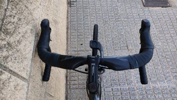 Used Bianchi Oltre Shimano Ultegra 2018 Road & Gravel, Black — image 4 of 8