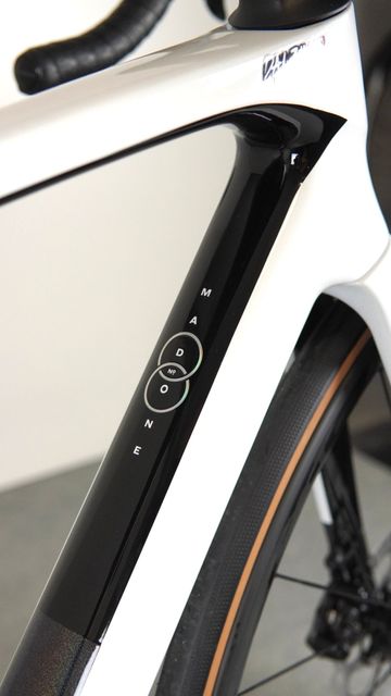 Brugt Trek Madone SL 6 Gen 7 2024 2024 Road & Gravel — billede 13 af 14