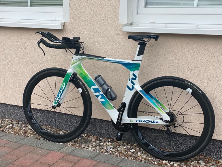 Giant liv tt online bike