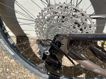 Used Liv Tempt 2021 Mountainbike, Light Gray — image 9 of 10