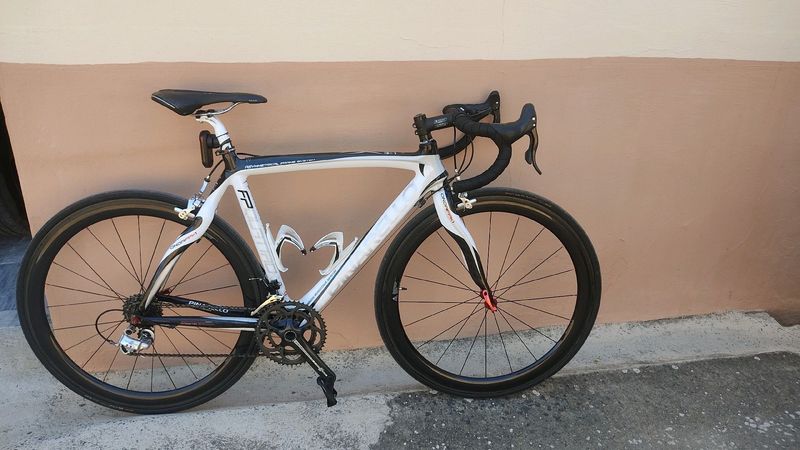 Used Pinarello FP Quattro Easy-Fit Force / Rival Bike 2013 2013 Road & Gravel